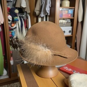 Lancaster Cream/Tan Feathered Women's Hat - OS